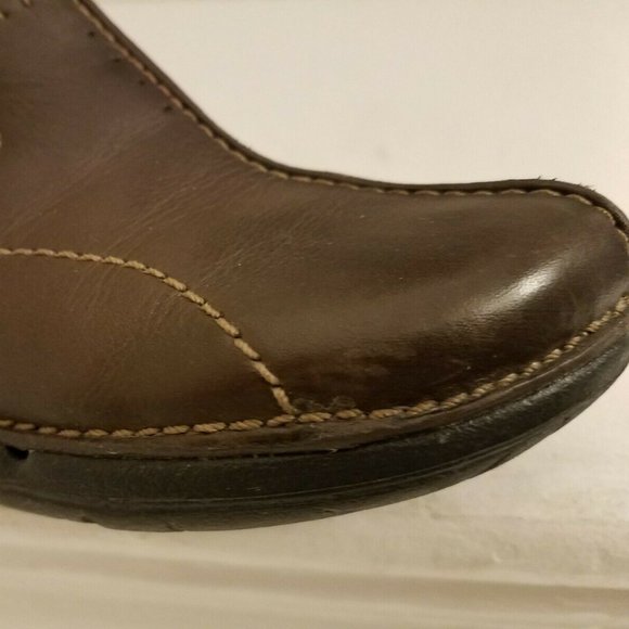 CLARKS 10 M US Women Dark Brown Leather Slip-ons - Picture 4 of 8